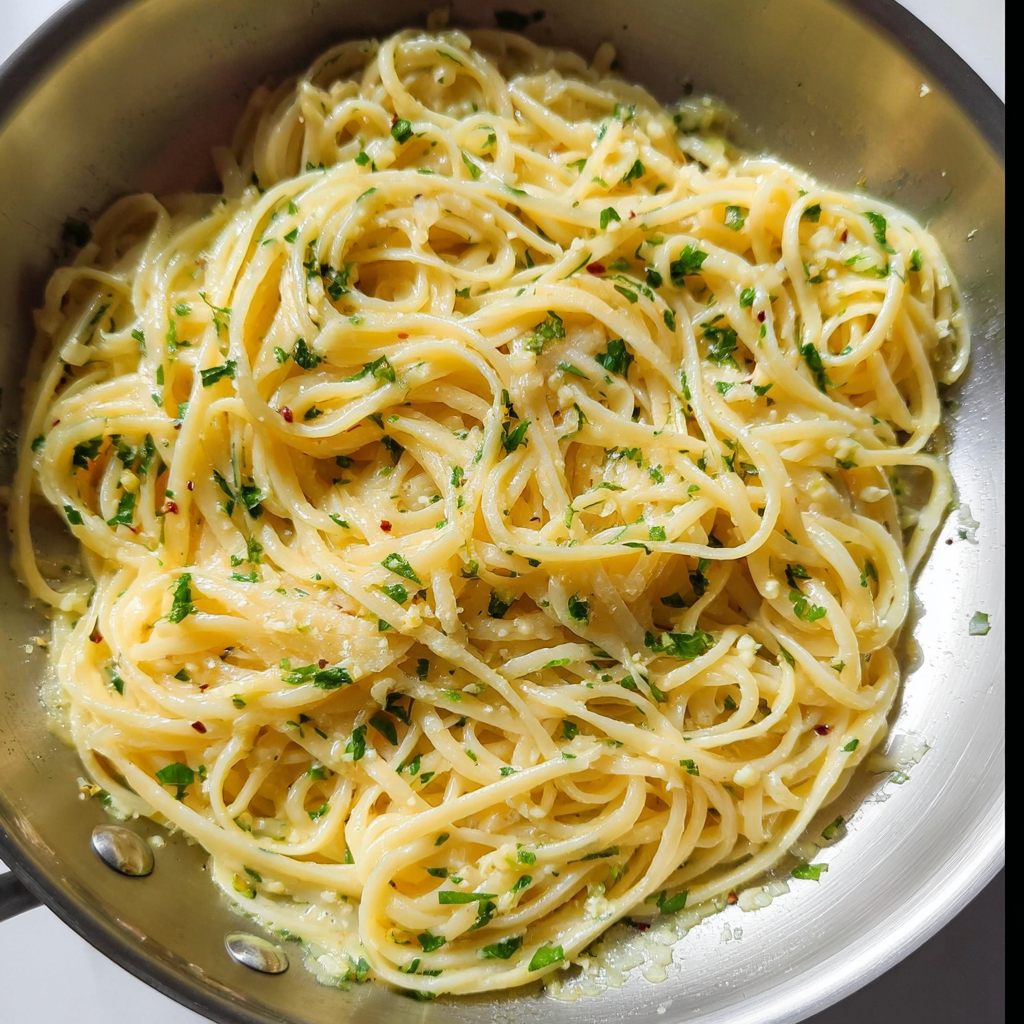 fresh ingredients for Simple Garlic Pasta Recipe